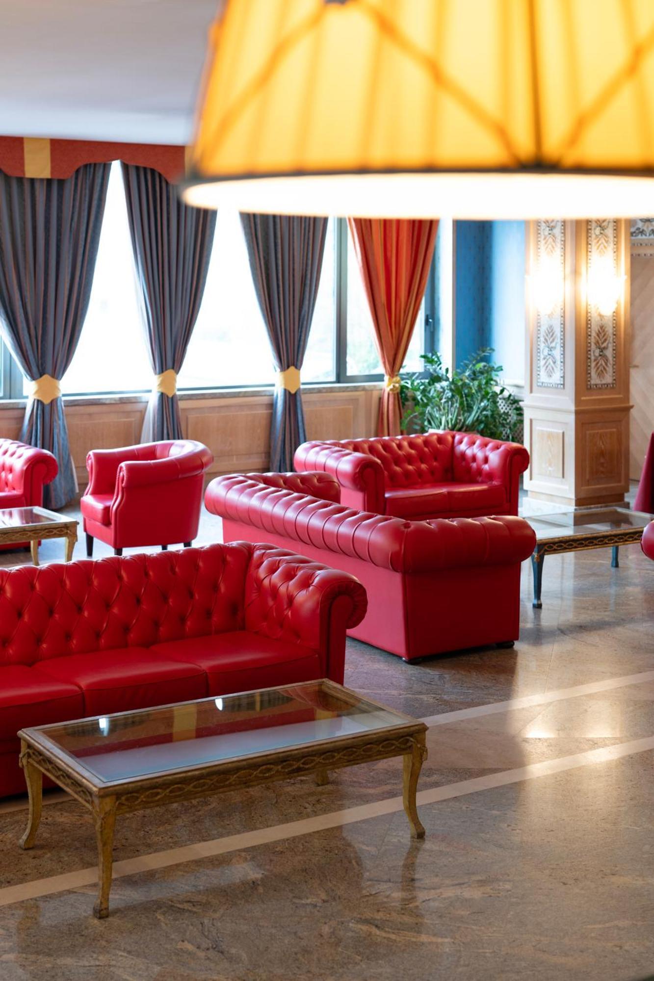 Hotel Promenade Montesilvano Marina Exteriör bild